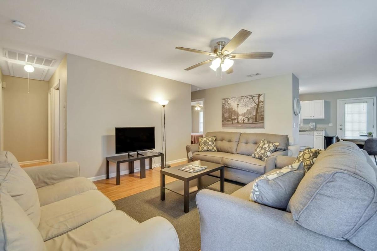 Charming Gray Home- 5 Mins From Gsu! Statesboro Eksteriør billede